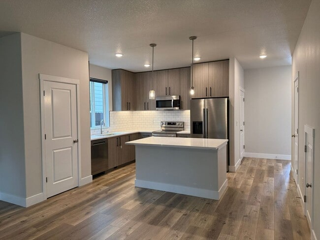 Photo - Beautiful Three Bedroom New Construction Home For Rent