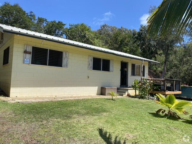 Building Photo - 4660 Hauaala Rd Rental