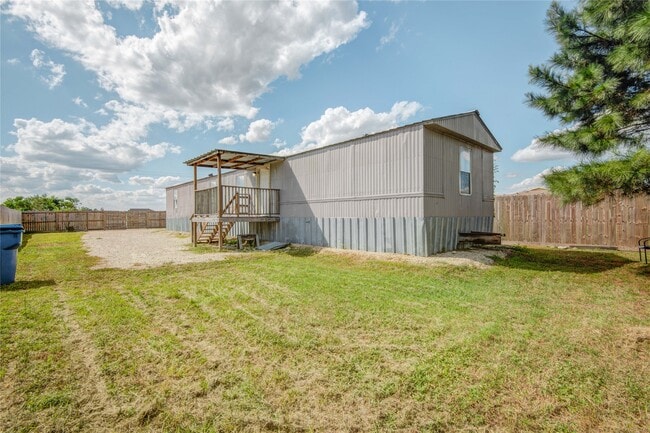 Photo - 614 Rd 5707