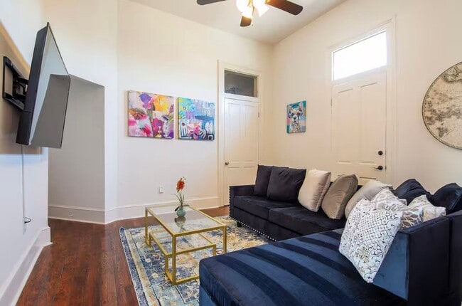 Photo - Historic, Renovated 3BR with Wrap-Around B...