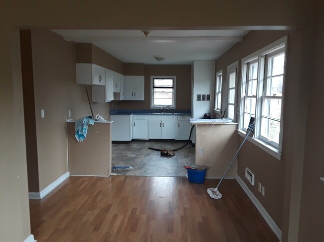 Dining Area looking at kitchen - 1611 Clarice Way