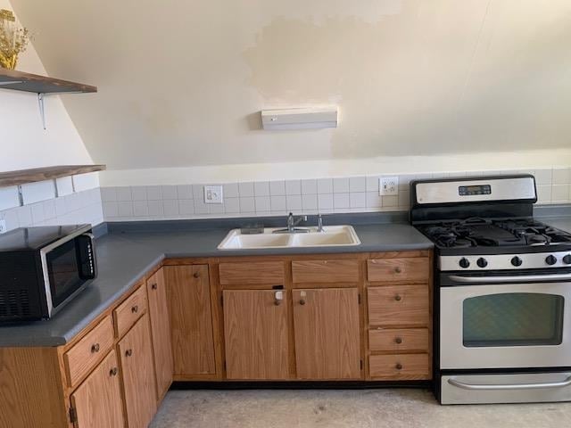 Photo - 114 W 5th St Unit 3
