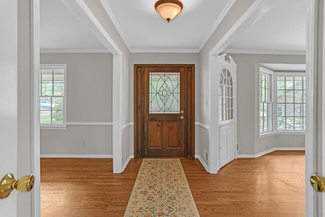 Photo - Prestigious Dunwoody Georgia