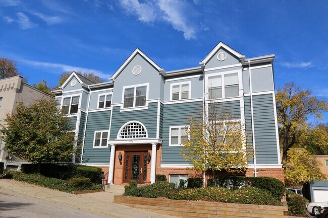 974 Paradrome Street - Mt. Adams Living Rental