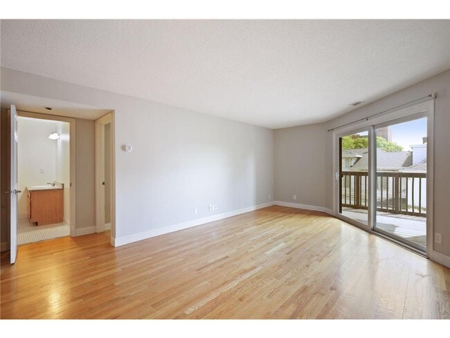 Photo - 232 W Franklin Ave Unidad 206