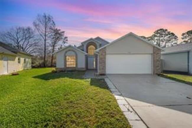 3 Bedroom / 2 Bath Home Available Now in P... - 3 Bedroom / 2 Bath Home Available Now in P...