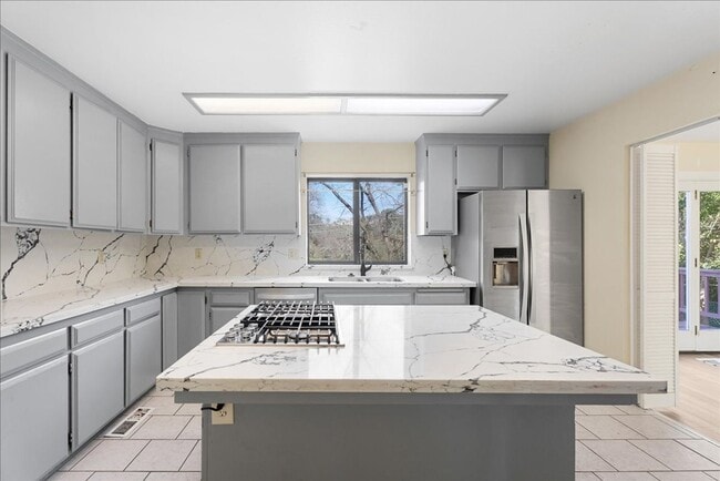 Photo - 2717 Knollwood Dr Unidad 2717 Knollwood Dr #1