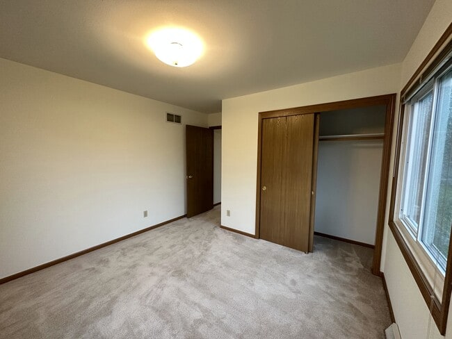 Photo - 2051 Cliff Alex Ct S Unit 3