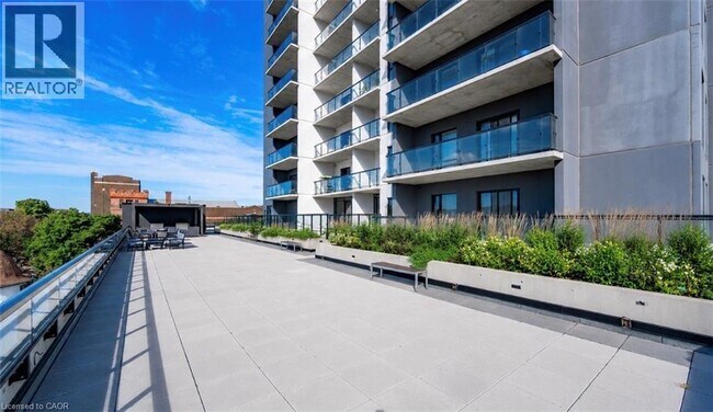 Photo - 15 Queen St S Unit 2105