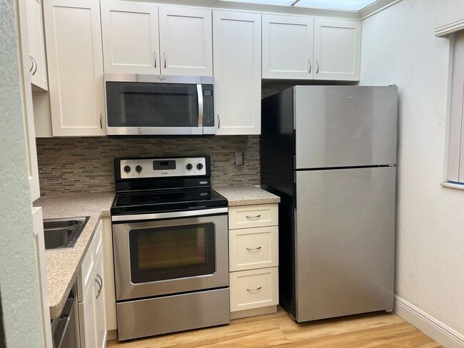 Photo - Pretty 1st Floor Davie Condo