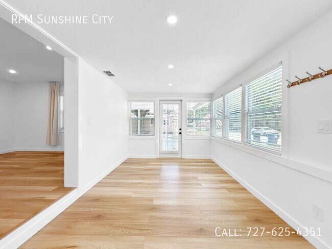 Photo - 4631 Queensboro Ave S Unit 4631