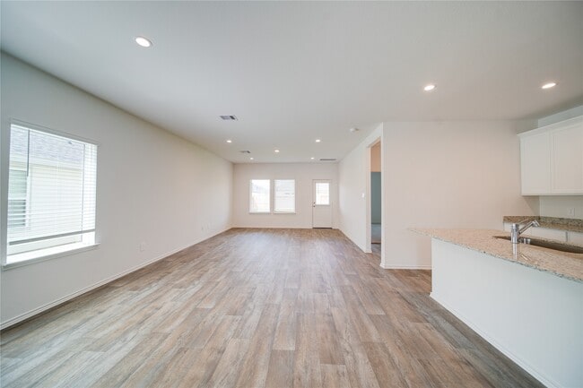30838 Brightwell Bnd