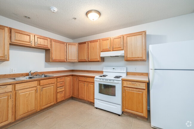 3BR, 1BA - 1,158SF - Kitchen