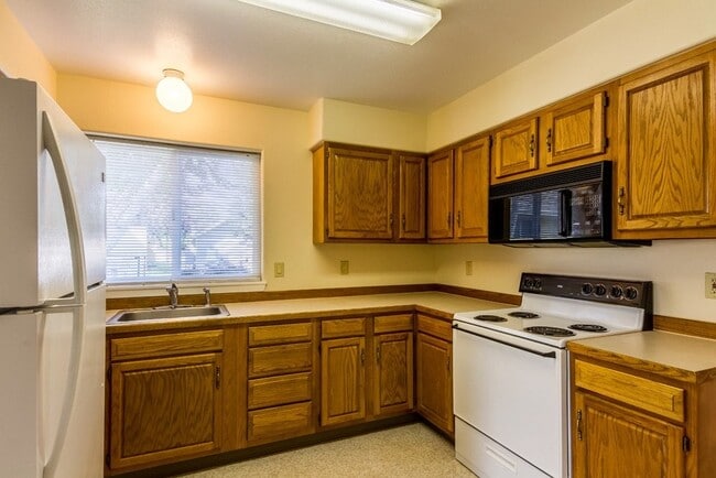 Building Photo - 207 N Storie St