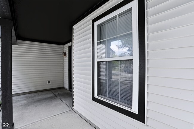 Photo - 5439 Lake Boggs St