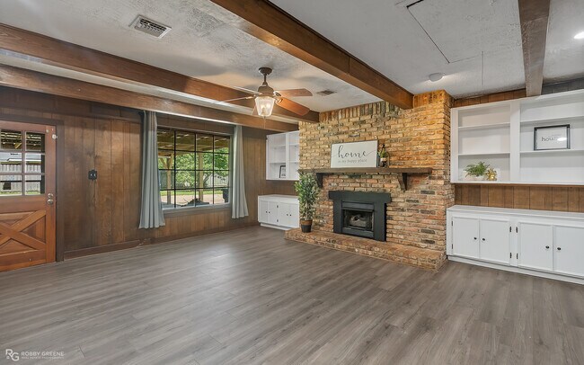 Photo - 633 W McKinley Ave