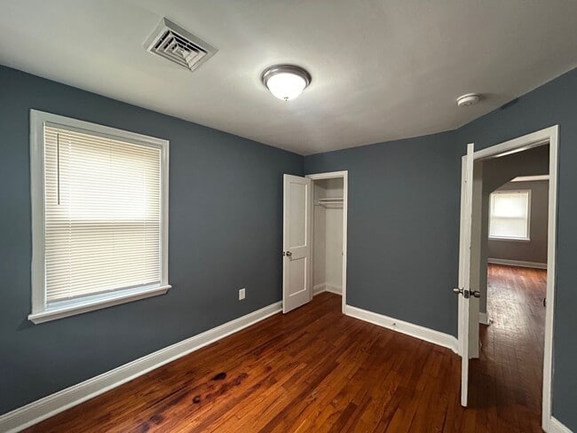 Photo - 4523 Fairfax Rd Unit 1