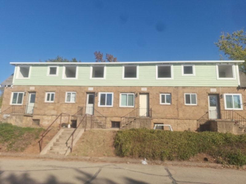 Photo - 1100 7th St Unit South