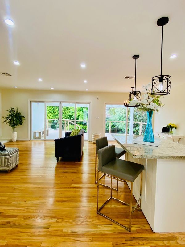 Photo - 2376 Dewey St