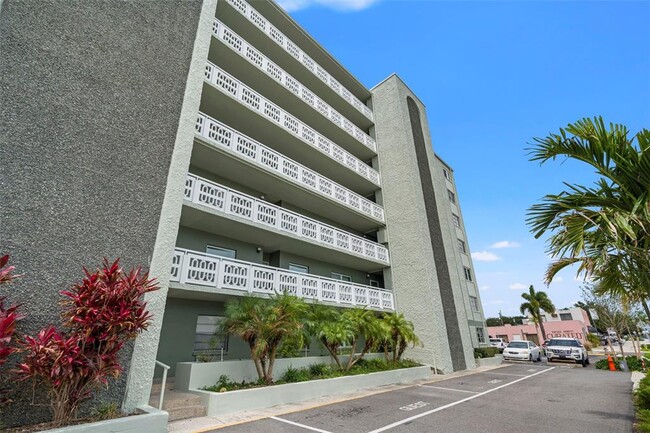 7321 Central Ave Unit 407