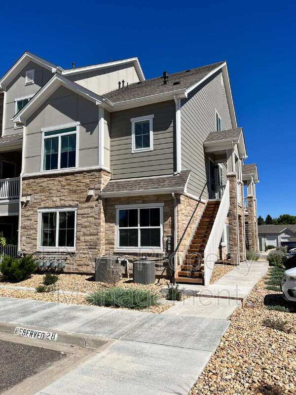 Photo - 1841 S Dunkirk St Condo