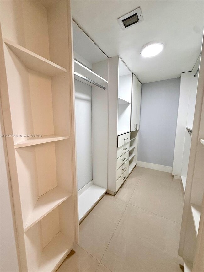 Photo - 8290 Lake Dr Unit 235