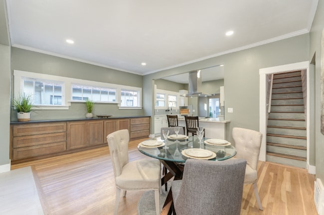 Photo - 1045 35th St