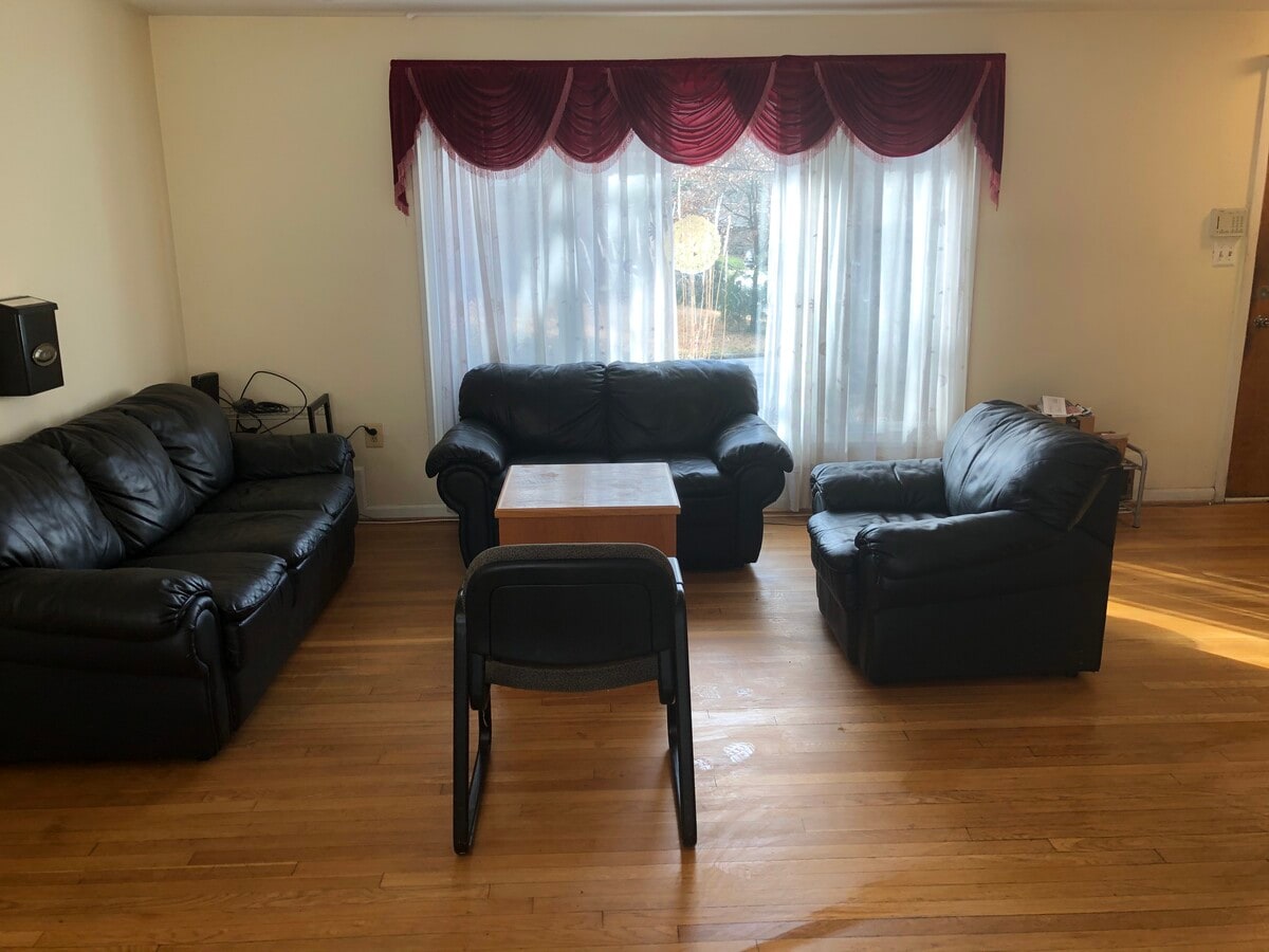 Photo - 5700 Vassar Dr