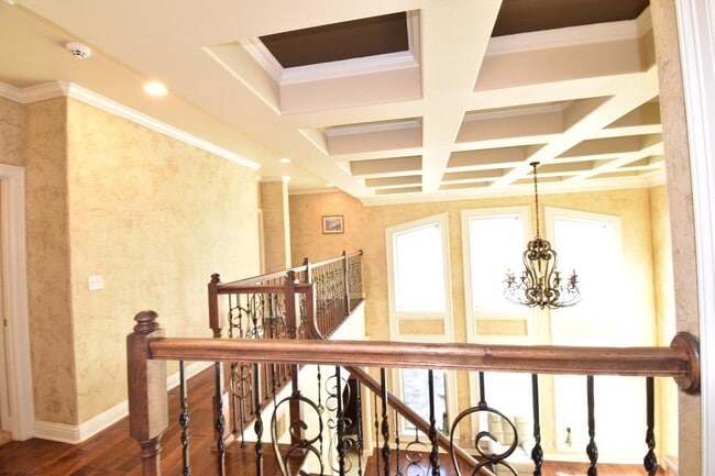 Photo - 7871 Oak Creek Trl