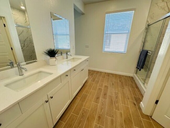 Photo - $2,995 Clovis & Shepherd 4 Bedroom Home, Solar Panels, New Construction - Plum Tree Ave.