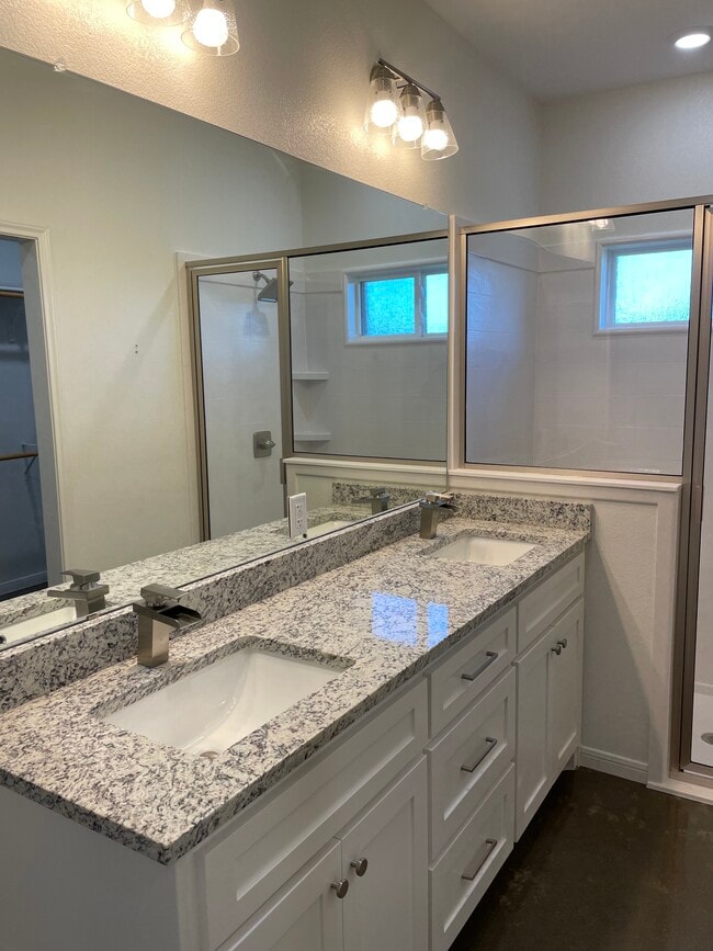 Photo - 706 Tower Mill Ct