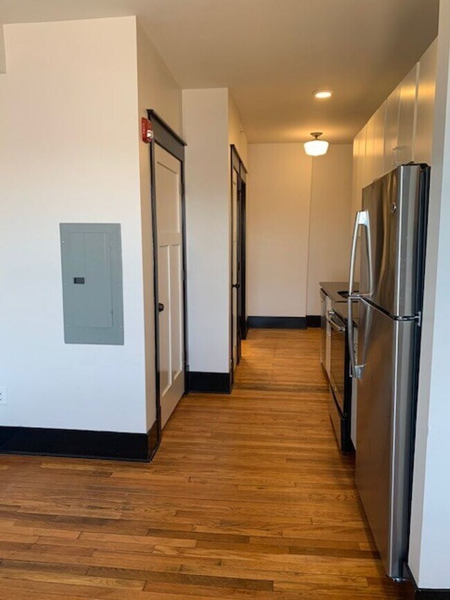 Photo - Colonial Hotel Apartments