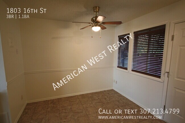 Photo - End unit, 3bed/1.5 bath