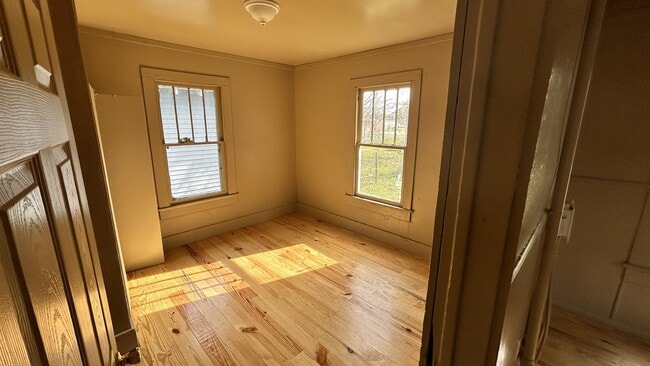 Photo - 2742 Hollywood St