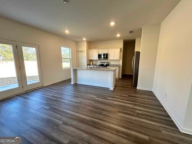 Photo - 397 Bentwater Wy