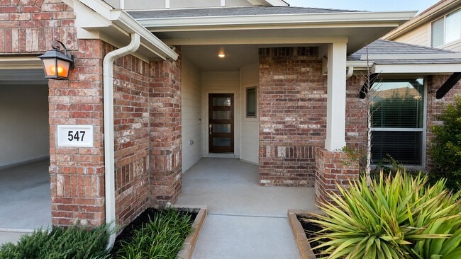 Photo - 547 Concho St