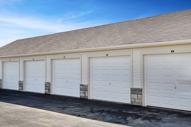 Photo - Tussing Place Apartments