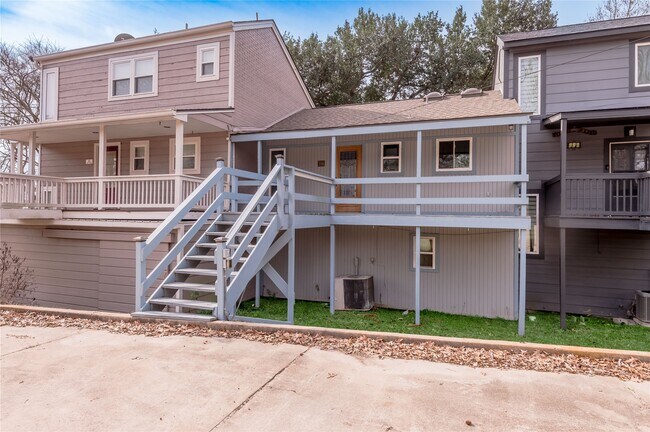 Photo - 356 Peach Is Rd