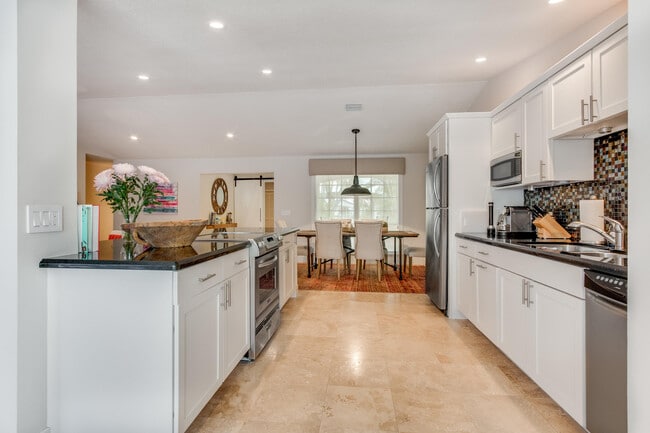 Photo - 2312 Las Casitas Dr Casa