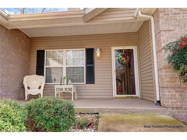Photo - 73 Merritt Dr