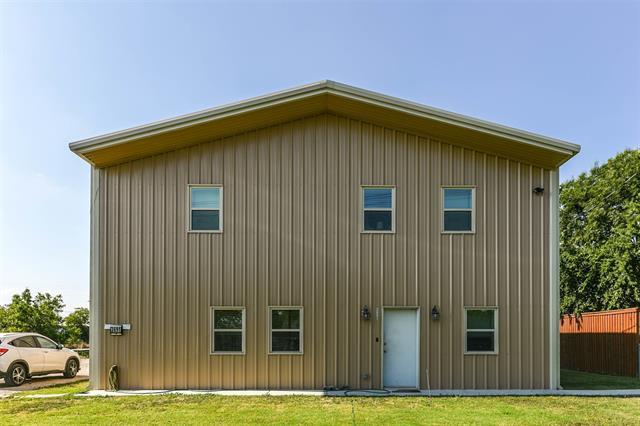 Building Photo - 2701 Blue Mound Rd W Rental