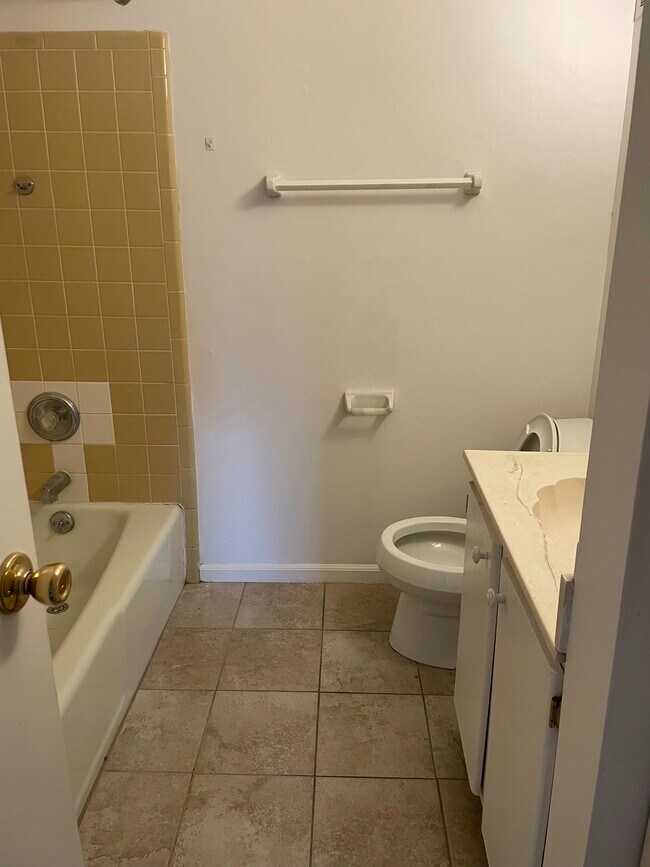 Photo - 6713 Gunston Ln Unit 6713A Gunston Lane