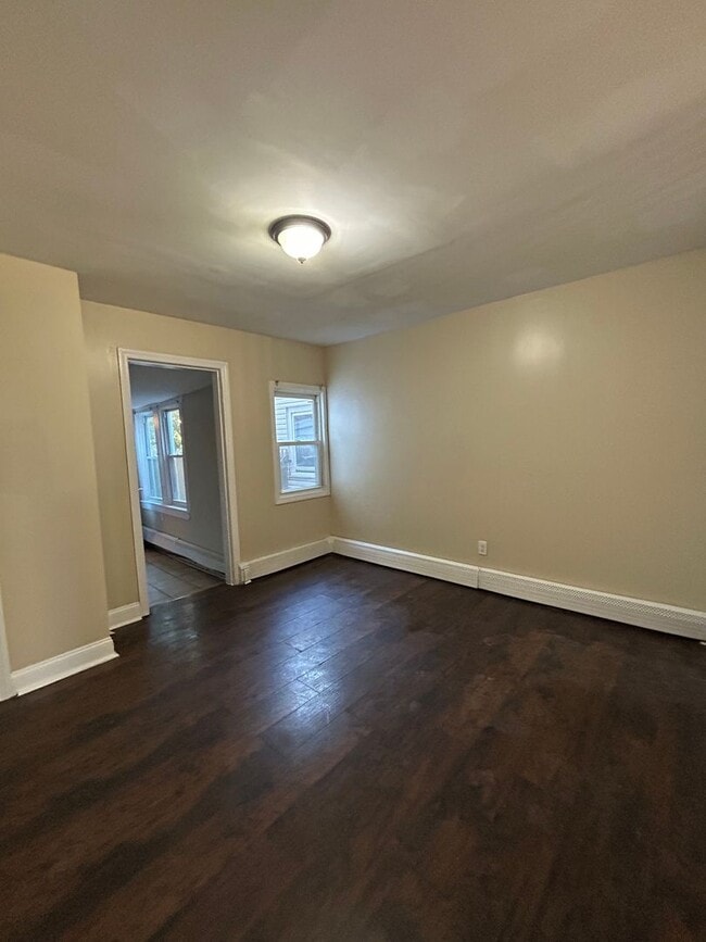 Photo - 102 E Federal St