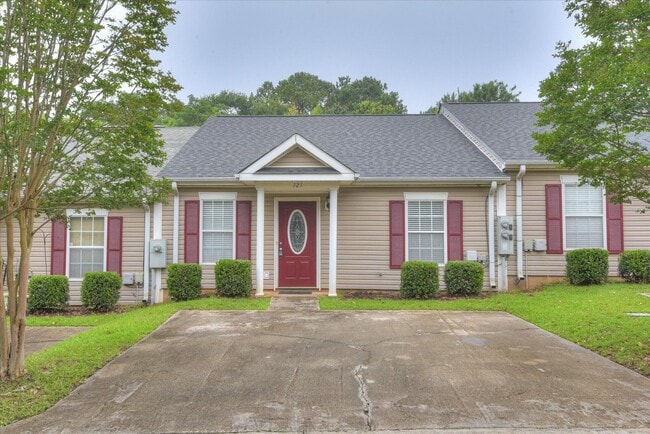 Photo - 121 Mel Ville