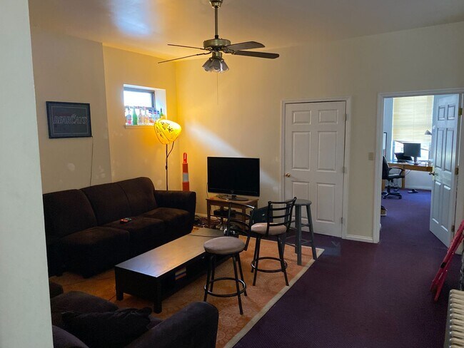 Photo - 303 Warner St Unit #3