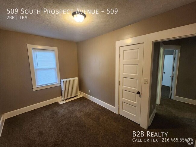 Building Photo - Charming 2-Bedroom Property in Prime Location Unit 509 Rental