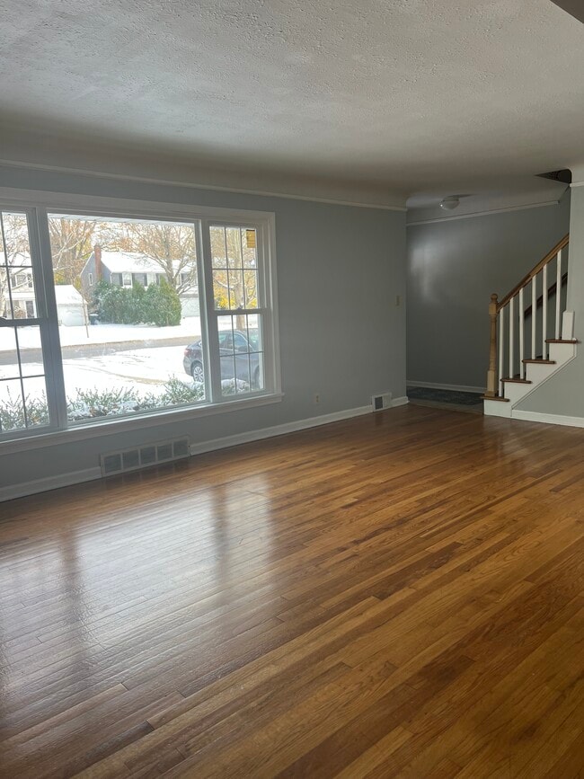 Photo - 1264 Brainard Rd House