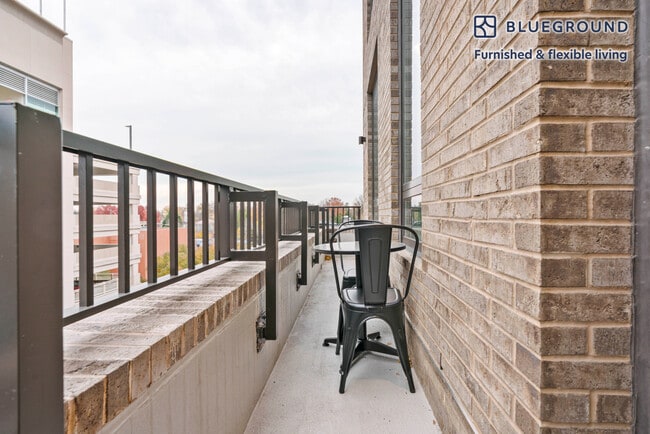 Photo - 4909 Auburn Ave Unidad FL6-ID1211