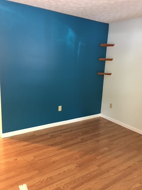 Building Photo - 760 W Main St Unit 104