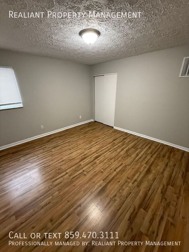 Photo - 209 Lakeshore-5 Unidad 5